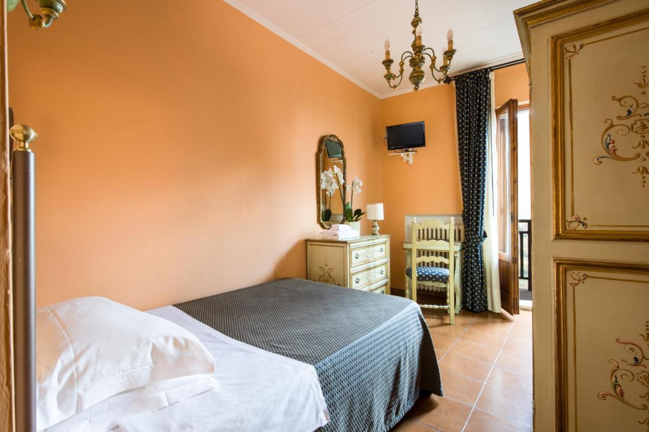Hotel La Cisterna San Gimignano Luaran gambar