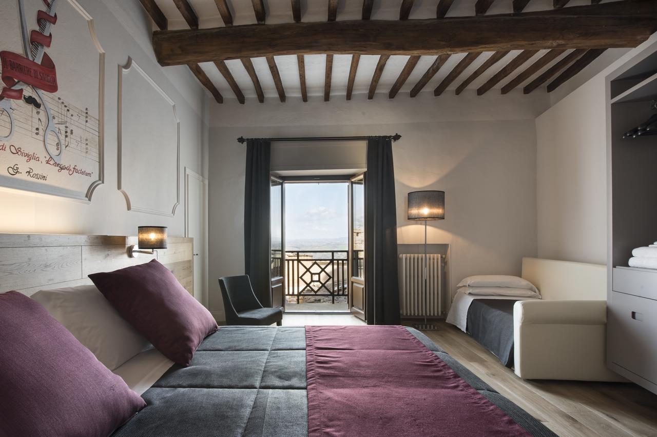 Hotel La Cisterna San Gimignano Luaran gambar